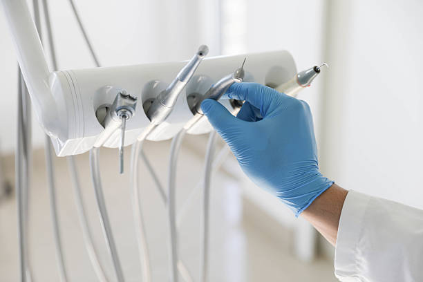 Professional Dental technician working in Trumbull Center, CT